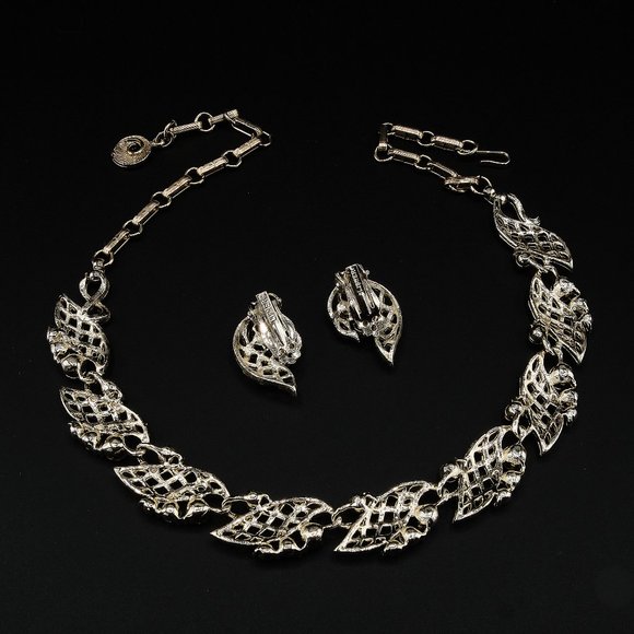 Lisner Rhinestone Necklace & Earrings, Vintage Rhinestone Jewelry - Picture 7 of 10